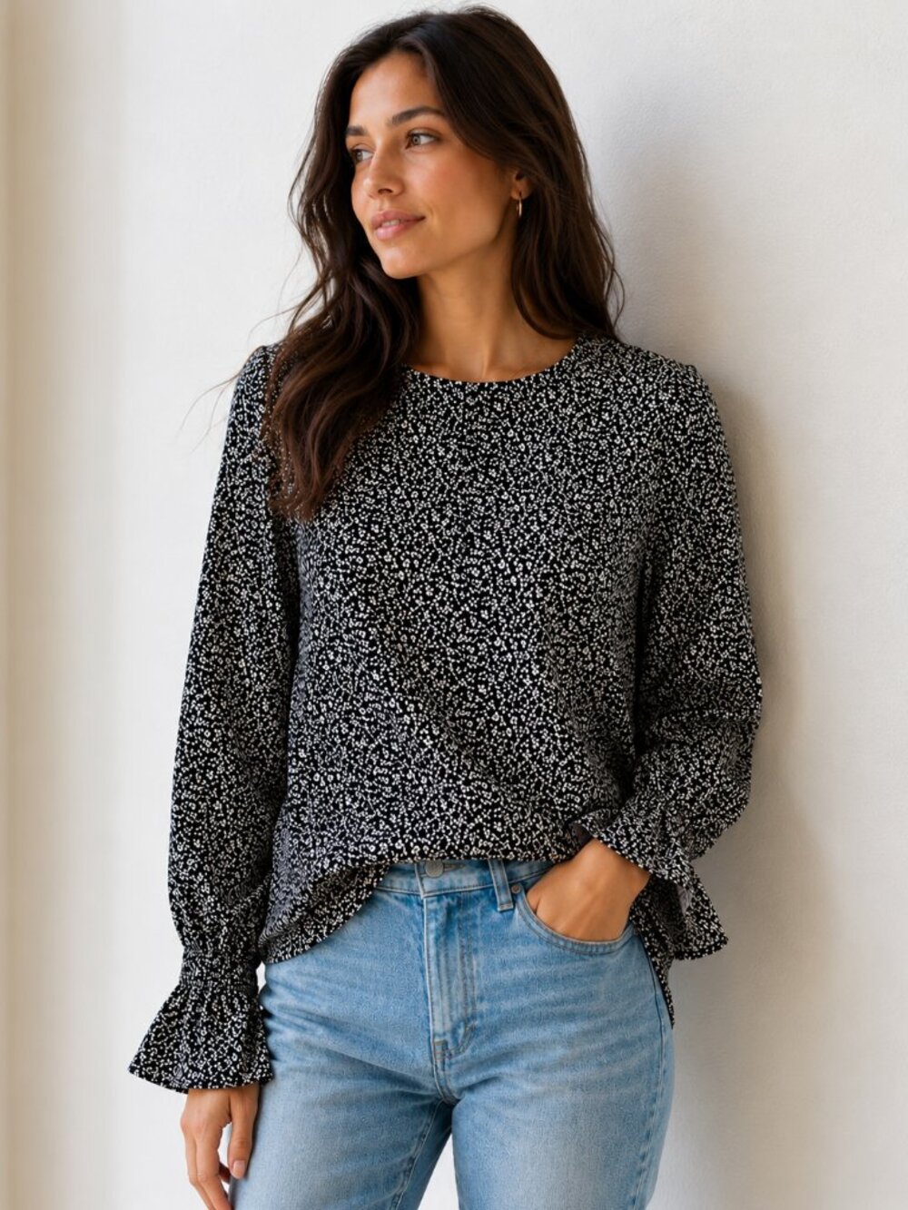 Uniqlo Floral Black & White Long Sleeve Blouse XS